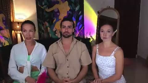 Snapshot of goddess_marylin chatting on July 10, 4:50 am 330 UTC2 girls online show from July 10, 4:50 am