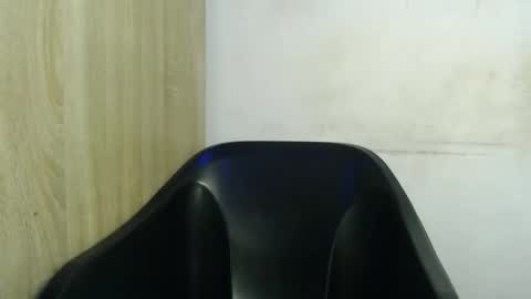 Snapshot of goddess_mellissa chatting on May 6, 5:35 am mellissa online show from May 6, 5:35 am