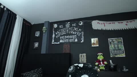 Mortem model independientfollow me on my telegram channel   online show from December 31, 4:06 am