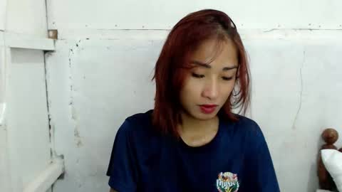Snapshot of goddess_queen25 chatting on April 25, 8:17 pm goddess_queen25 online show from April 25, 8:17 pm