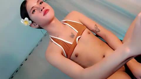 Snapshot of goddess_riana chatting on November 14, 4:11 am YOUR GODDESS RIAN online show from November 14, 4:11 am