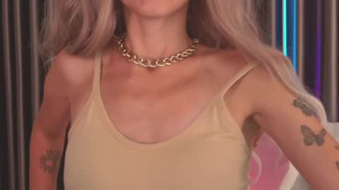 Katarina online show from April 29, 1:15 pm