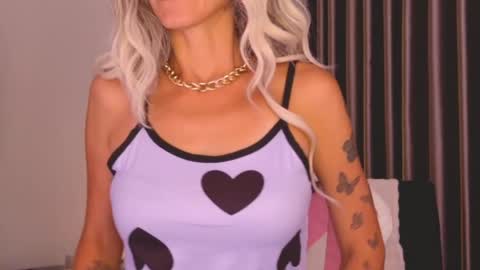 Katarina online show from June 6, 12:10 pm