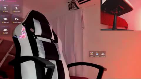 Snapshot of goddess_valen chatting on June 26, 10:47 pm goddess_valen online show from June 26, 10:47 pm