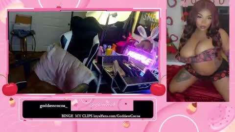 Snapshot of goddesscocoaa chatting on June 14, 1:36 am Goddess Cocoa online show from June 14, 1:36 am