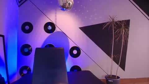 Julieta online show from February 8, 6:44 pm