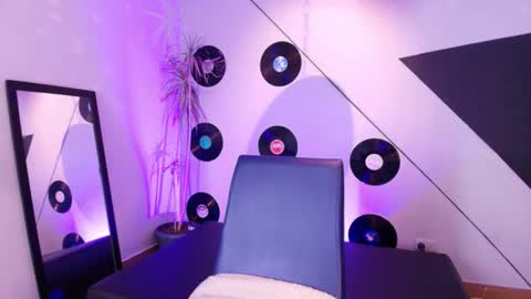 Julieta online show from March 5, 2:40 am