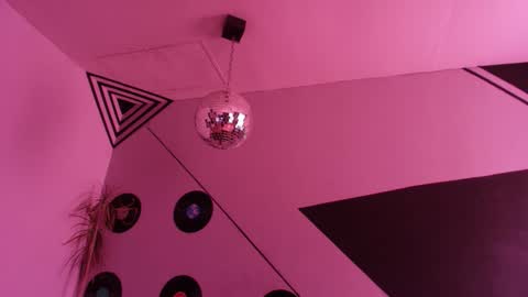 Julieta online show from March 15, 6:47 pm