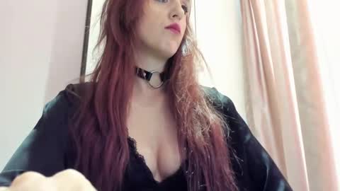 Snapshot of goddesskasyia chatting on February 26, 12:03 pm GoddessKasyia online show from February 26, 12:03 pm