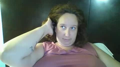 Crystal online show from April 21, 12:34 am
