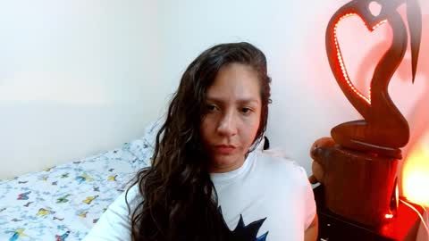 Snapshot of goddessnahi chatting on December 30, 8:21 am Naih Reyes online show from December 30, 8:21 am
