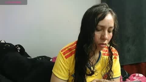 Snapshot of goddessnahi chatting on July 4, 2:07 am Naih Reyes online show from July 4, 2:07 am