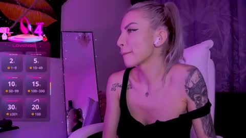 Goddess Nyx online show from May 21, 6:59 pm