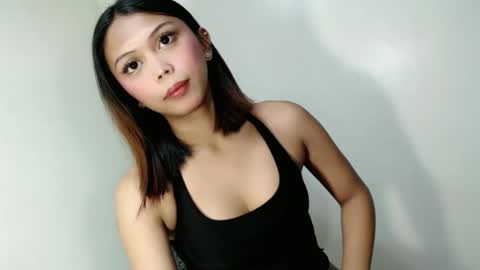 Snapshot of goddessofdesire_ chatting on April 26, 11:19 am MISS LOVELY online show from April 26, 11:19 am