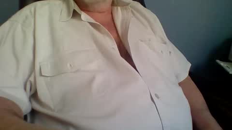 Snapshot of godfather943 chatting on April 30, 6:47 pm godfather943 online show from April 30, 6:47 pm
