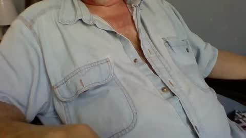 Snapshot of godfather943 chatting on June 15, 6:21 pm godfather943 online show from June 15, 6:21 pm