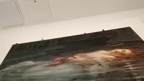 KCKK HOTTEST IN THE BAY online show from October 19, 8:42 pm