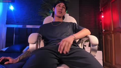 HUAN online show from January 13, 8:05 am