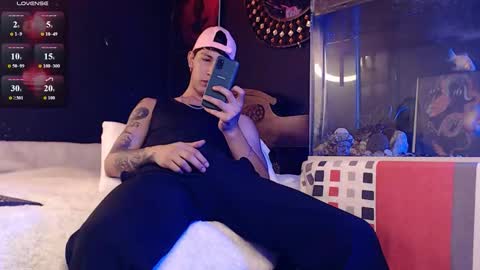 HUAN online show from February 6, 7:17 pm