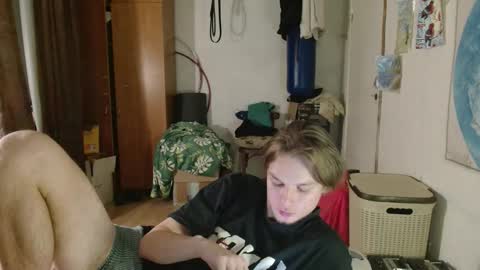 Daniel online show from December 13, 9:42 pm