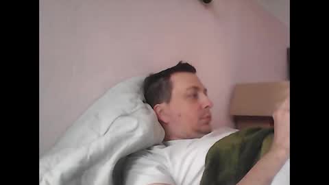 Snapshot of gohan8558 chatting on February 2, 1:08 pm gohan8558 online show from February 2, 1:08 pm