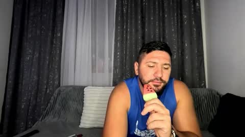 gold_alpha_boy online show from September 21, 5:03 pm