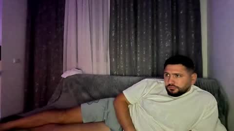 gold_alpha_boy online show from September 27, 7:30 pm