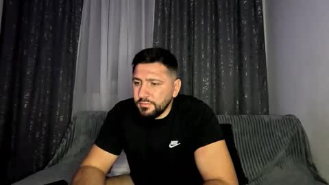 gold_alpha_boy online show from October 24, 7:54 pm