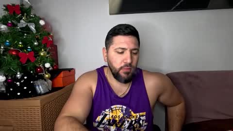 gold_alpha_boy online show from December 21, 9:38 am