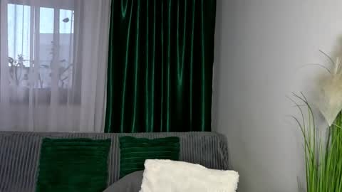 gold_alpha_boy online show from March 4, 3:40 pm