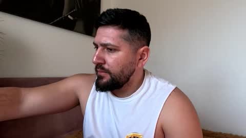 gold_alpha_boy online show from March 7, 12:24 pm