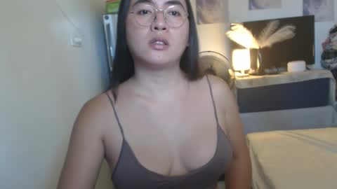bella online show from April 29, 2:04 am