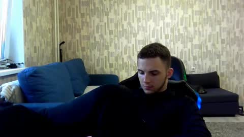 Golden boyyy21 online show from February 13, 12:11 pm