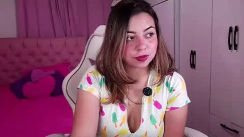 Snapshot of golden_gingerkitty chatting on July 22, 1:30 am golden_gingerkitty online show from July 22, 1:30 am