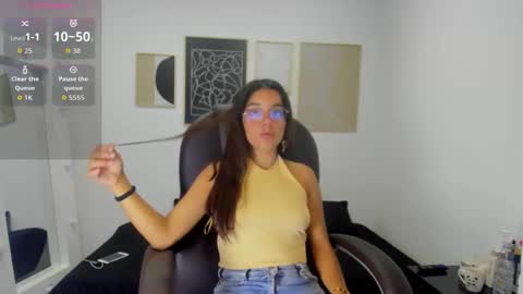 golden_muse online show from February 16, 12:34 pm