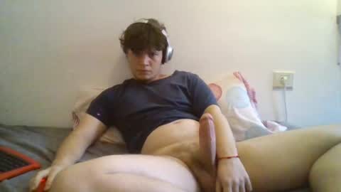 goldenboy207 online show from April 22, 3:02 pm