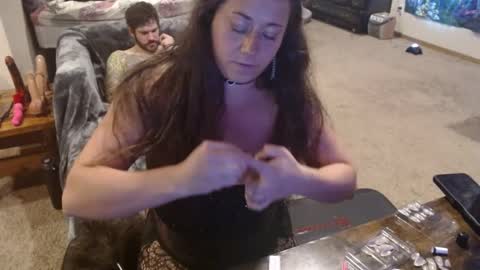 Snapshot of goldendelicious577600 chatting on December 15, 5:13 am XxPretentious PeachxX online show from December 15, 5:13 am