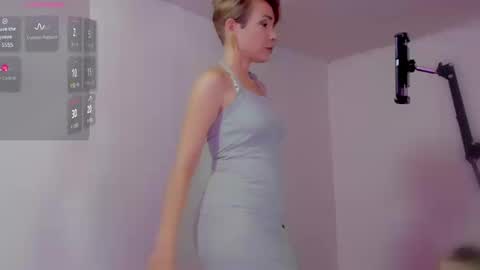 goldenrosa online show from September 12, 10:10 pm