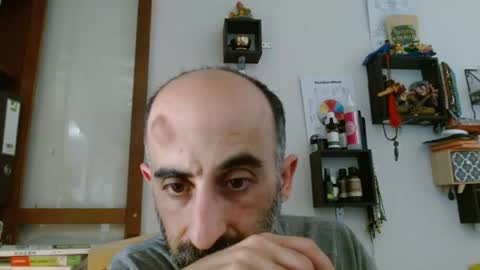 Snapshot of goldenmasculine chatting on June 12, 10:47 am goldenmasculine online show from June 12, 10:47 am