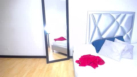 Snapshot of goldenn_ass1 chatting on November 13, 4:44 am goldenn_ass1 online show from November 13, 4:44 am