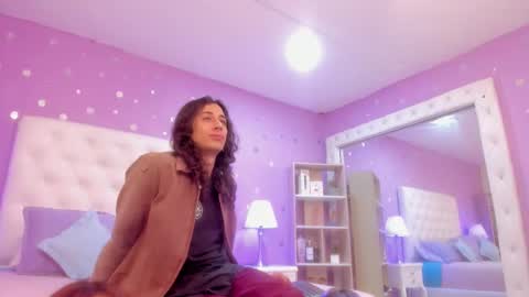 goldentemptation_ online show from February 25, 7:45 pm