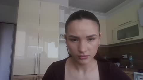 goldlilum online show from March 21, 9:47 am