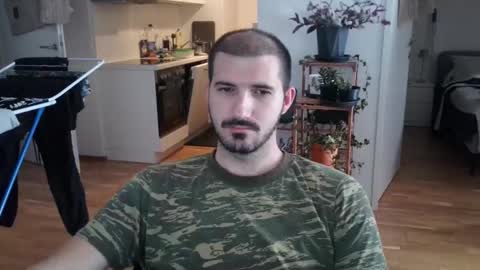 goldnic_10 online show from October 22, 12:05 pm