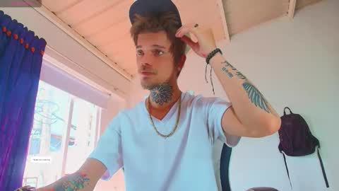 Goldy Loyal93 online show from December 1, 3:06 pm