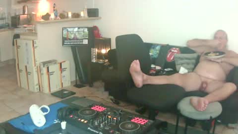 goldyguy011 online show from June 20, 5:05 pm