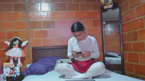 Snapshot of golositha26 chatting on December 18, 10:35 pm Valentina online show from December 18, 10:35 pm