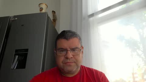 gomezgonz5 online show from October 22, 11:54 am