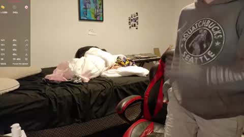 Snapshot of gomoreup chatting on March 9, 3:01 am gomoreup online show from March 9, 3:01 am