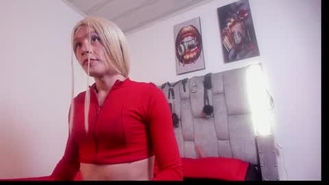 Snapshot of gomory_nixx chatting on December 4, 7:33 pm gomory_nixx online show from December 4, 7:33 pm