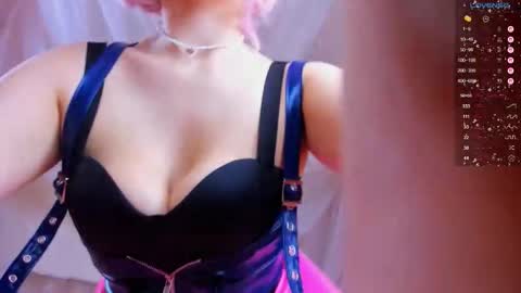 gongjulee online show from March 3, 12:28 am